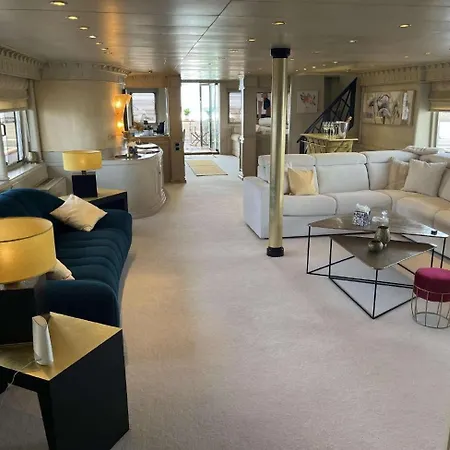 Riva 130 * Cannes