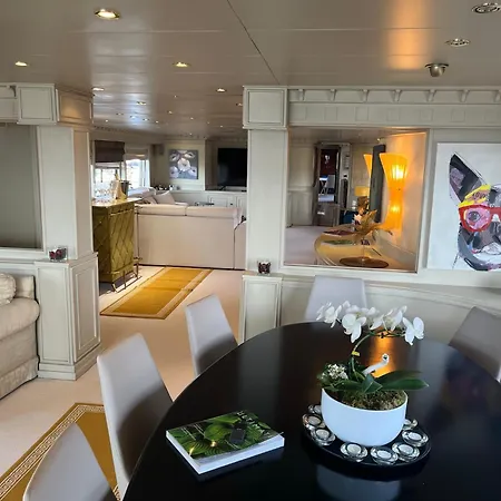 Riva 130 * Cannes